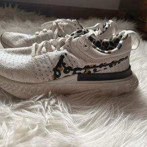 Nike White Sneakers with Leopard-Print Swoosh and Liner